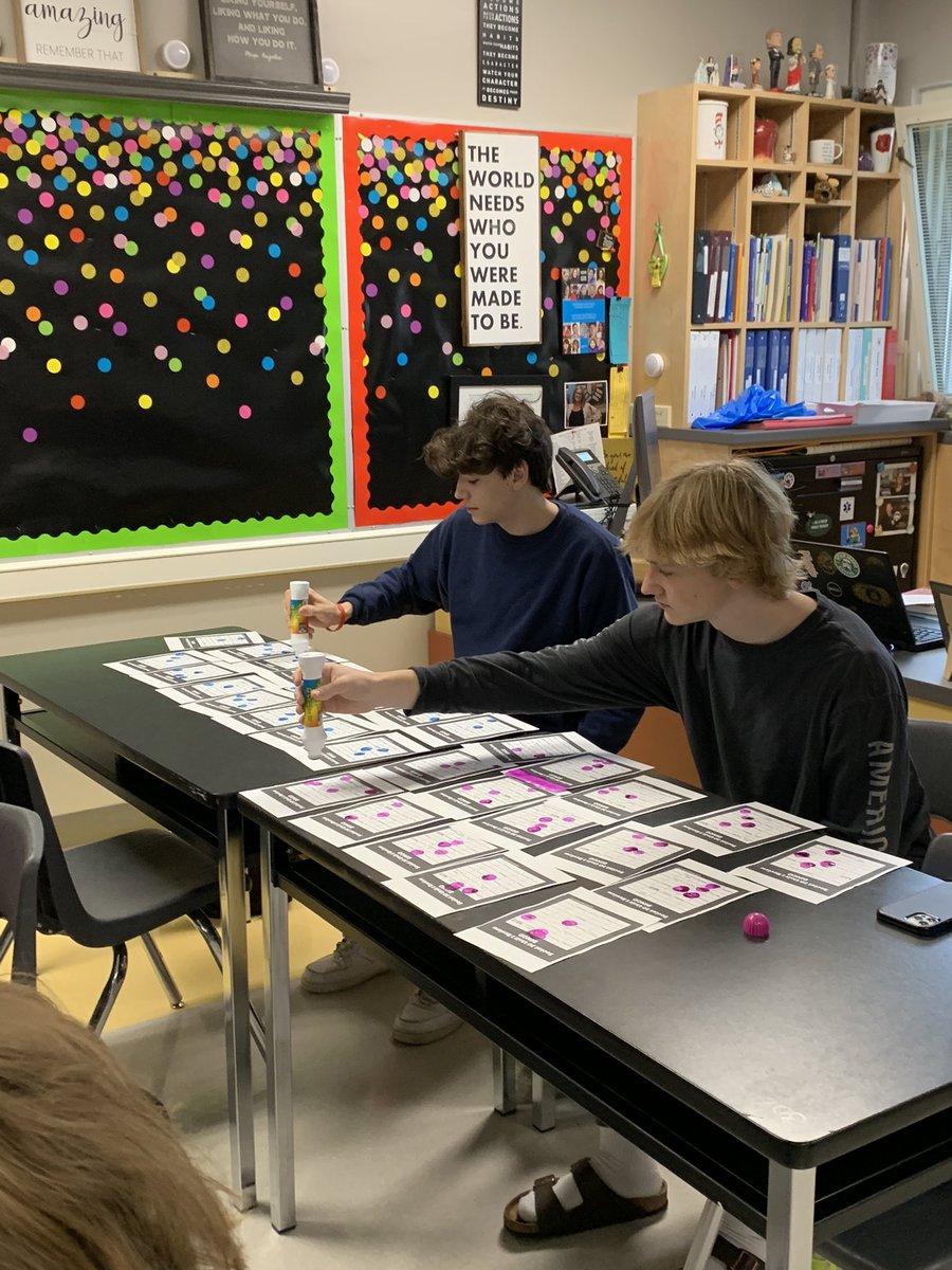 MrsKeay's tweet photo. Today was Bingo Review day! What a great start to this week. @ngpshth #makelearningengaging https://t.co/IPu3ZZajMu