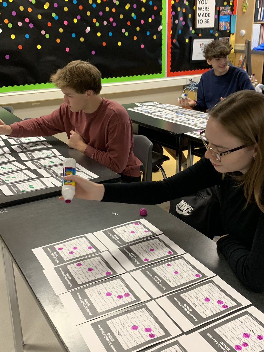 MrsKeay's tweet photo. Today was Bingo Review day! What a great start to this week. @ngpshth #makelearningengaging https://t.co/IPu3ZZajMu