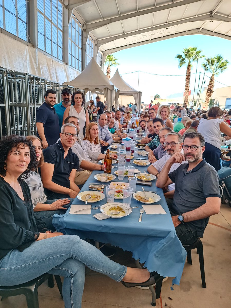 PPBonrepos's tweet photo. 💙 Gran día de Calderas 2022 en nuestro Pueblo Bonrepòs i Mirambell!!! 💙

🎊 Felicidades a todo un pueblo que vuelve a vivir sus fiestas después de una pandemia mundial. 🎊 https://t.co/2YynKnkwY4