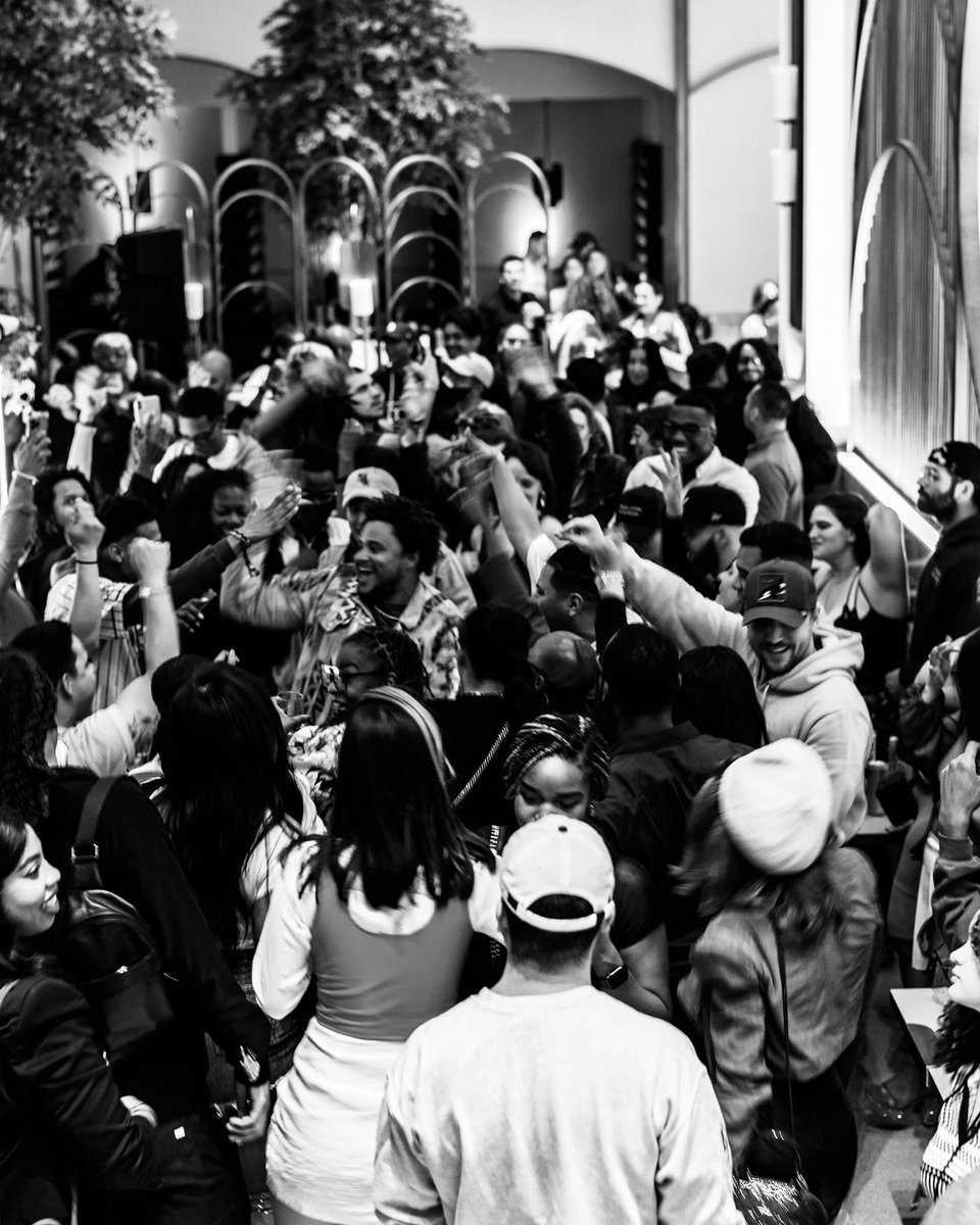 We can’t thank you enough for supporting Future Galerie, full recap on the way!