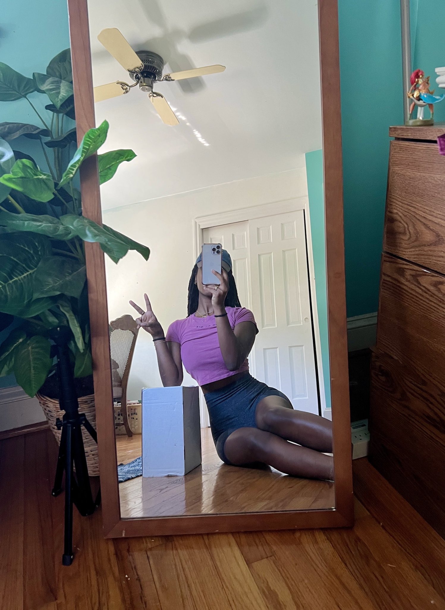 aliya will🌱 on Twitter: "Mailing out cosplay prints today! Can’t wait for you to get them 🥹🖤