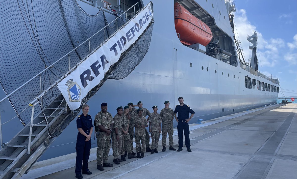 The Royal 🇧🇲 Regiment Junior Leaders (enjoying a ships tour) is a voluntary youth organisation which exposes young people to military life and promotes leadership development, teamwork,discipline and fitness, and ultimately have fun.@RFAHeadquarters @815NAS