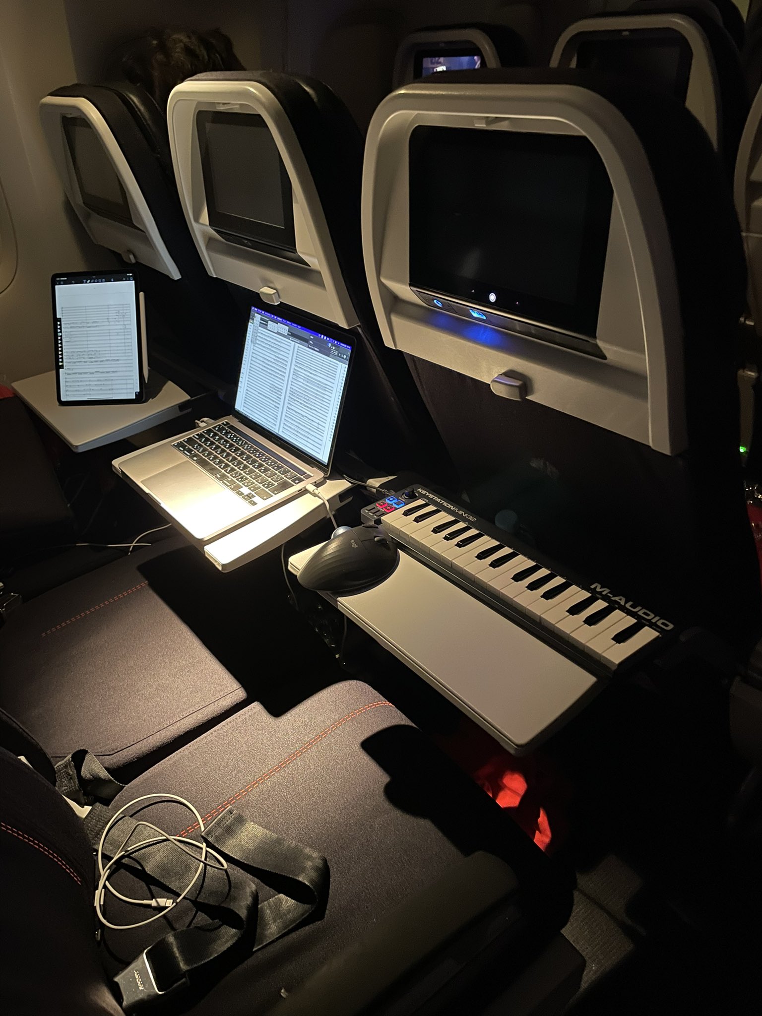 Naoki SAKATA 坂田直樹 on Twitter 