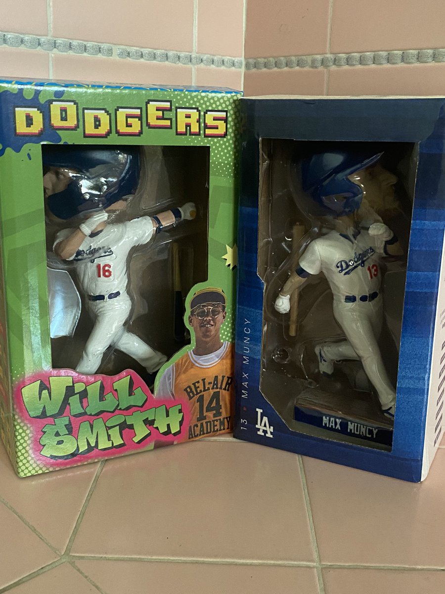 DodgerFanWeekly's tweet photo. Win BOTH of these bobbleheads! 🏆

Max and Will! 😃😃

To enter all you have to do is RETWEET this tweet and FOLLOW us. ✅

Winner to be selected prior to the #Dodgers first game of the playoffs. ⚾️

Go #Dodgers #AlwaysLA https://t.co/FHpT6aRpfy