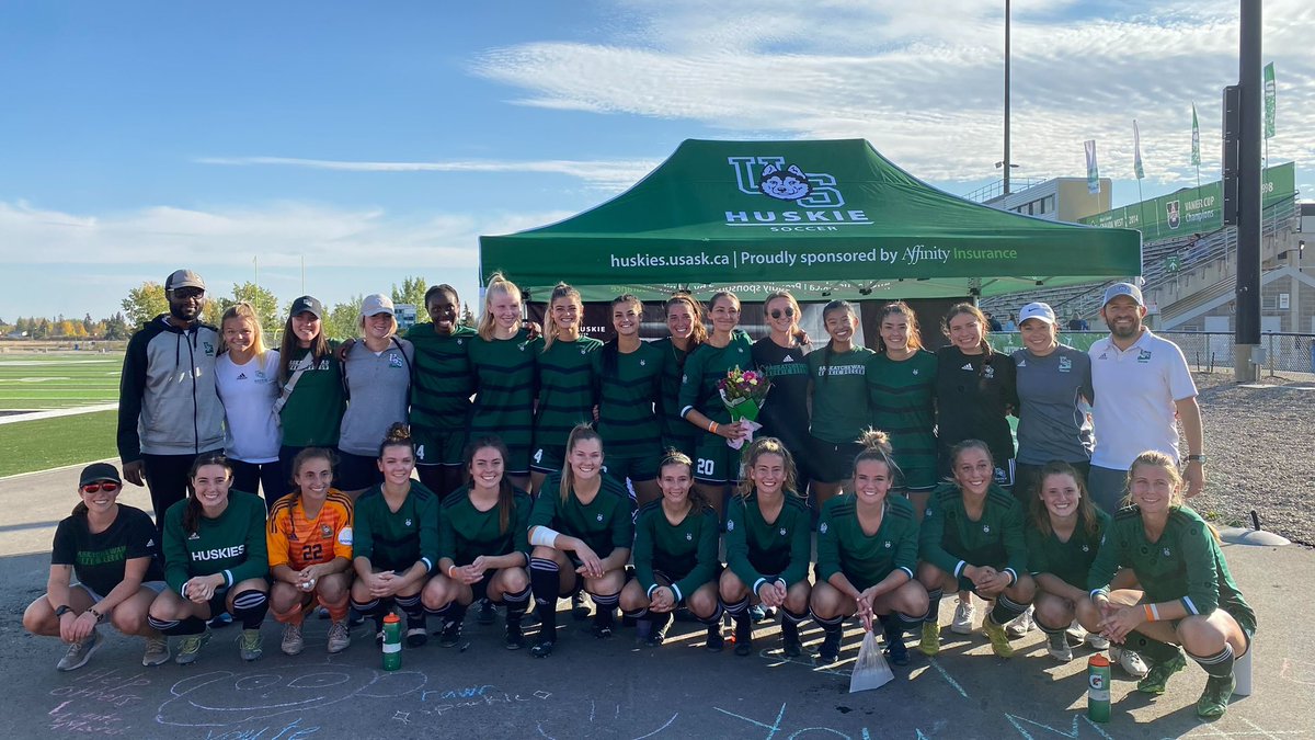 HuskieWSOC's tweet photo. What an amazing weekend 💚⚽️

We got the opportunity to celebrate our lone 5th Year, Introduce our 2023 Recruits, carried out our 1st Annual Mental Health Awareness game &amp; to top it all off had 2 great performances to move us closer to our season goals 🙌✅

#OntheRise https://t.co/Wbz7tBxPxB