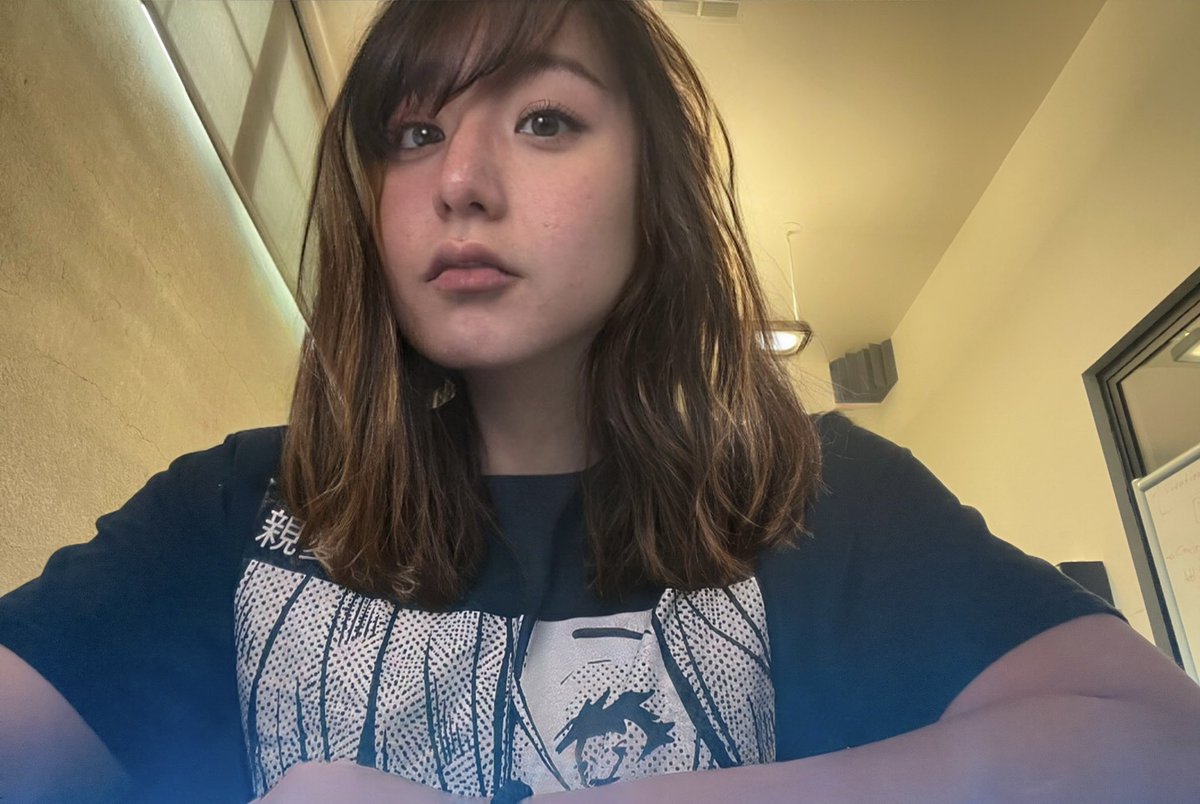 So.. <a href="/discolando/">Jared Huckaby, Prefers to Like Things</a> am I pretty enough for you now? Totally not taking selfies in the office btw..
