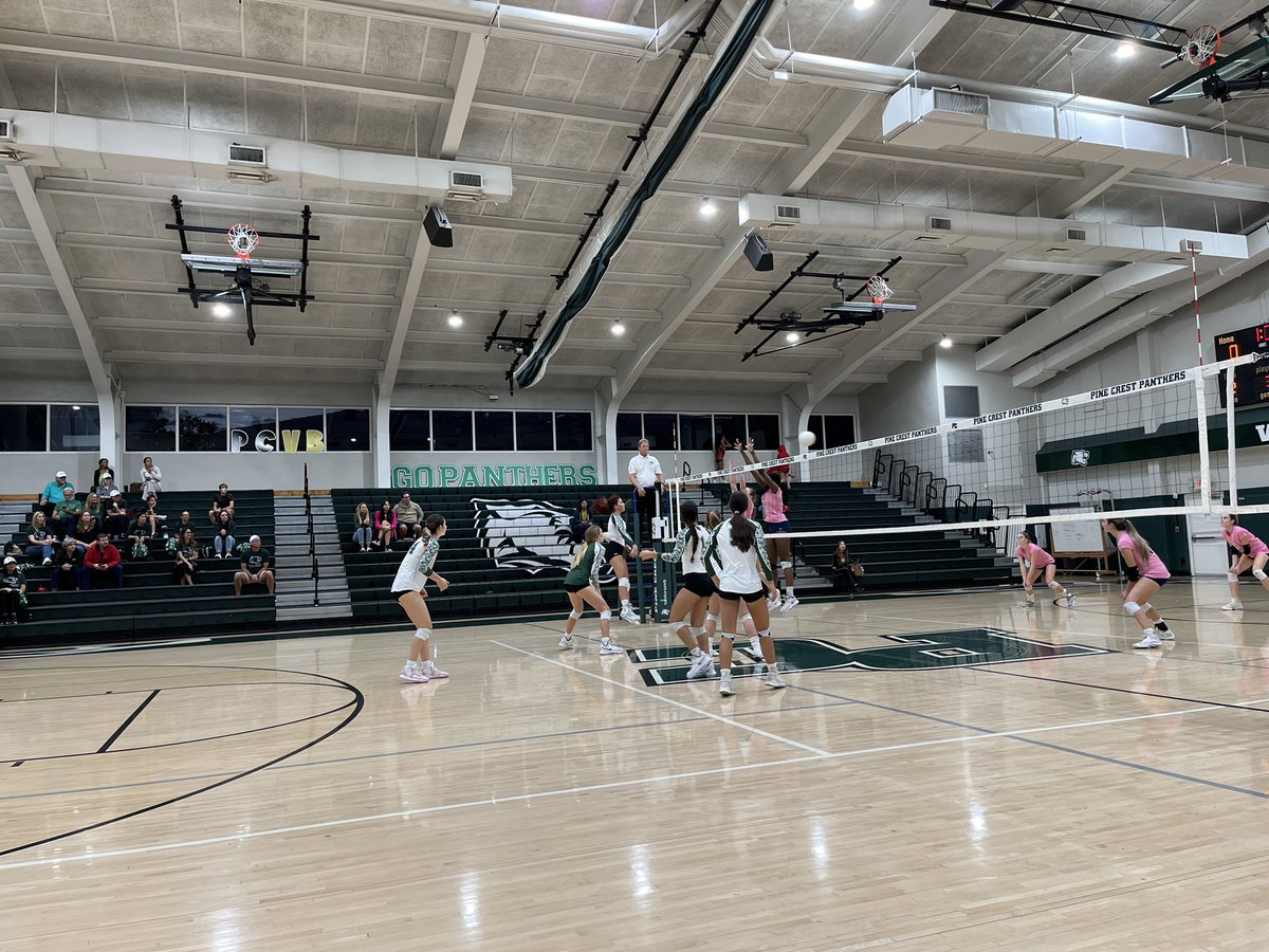Volleyball at Pine Crest School tweet media