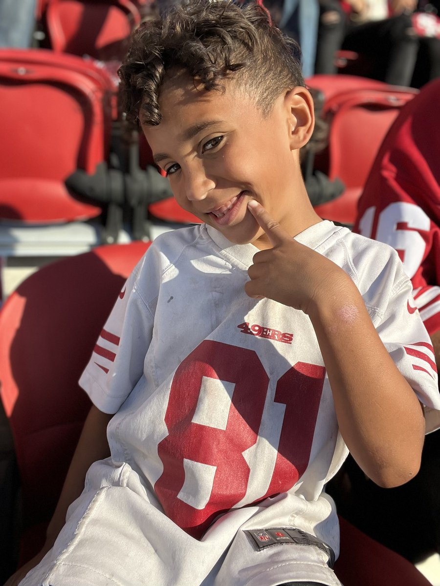 theartofsimone's tweet photo. #49ergameday https://t.co/lNCMbxI0G2