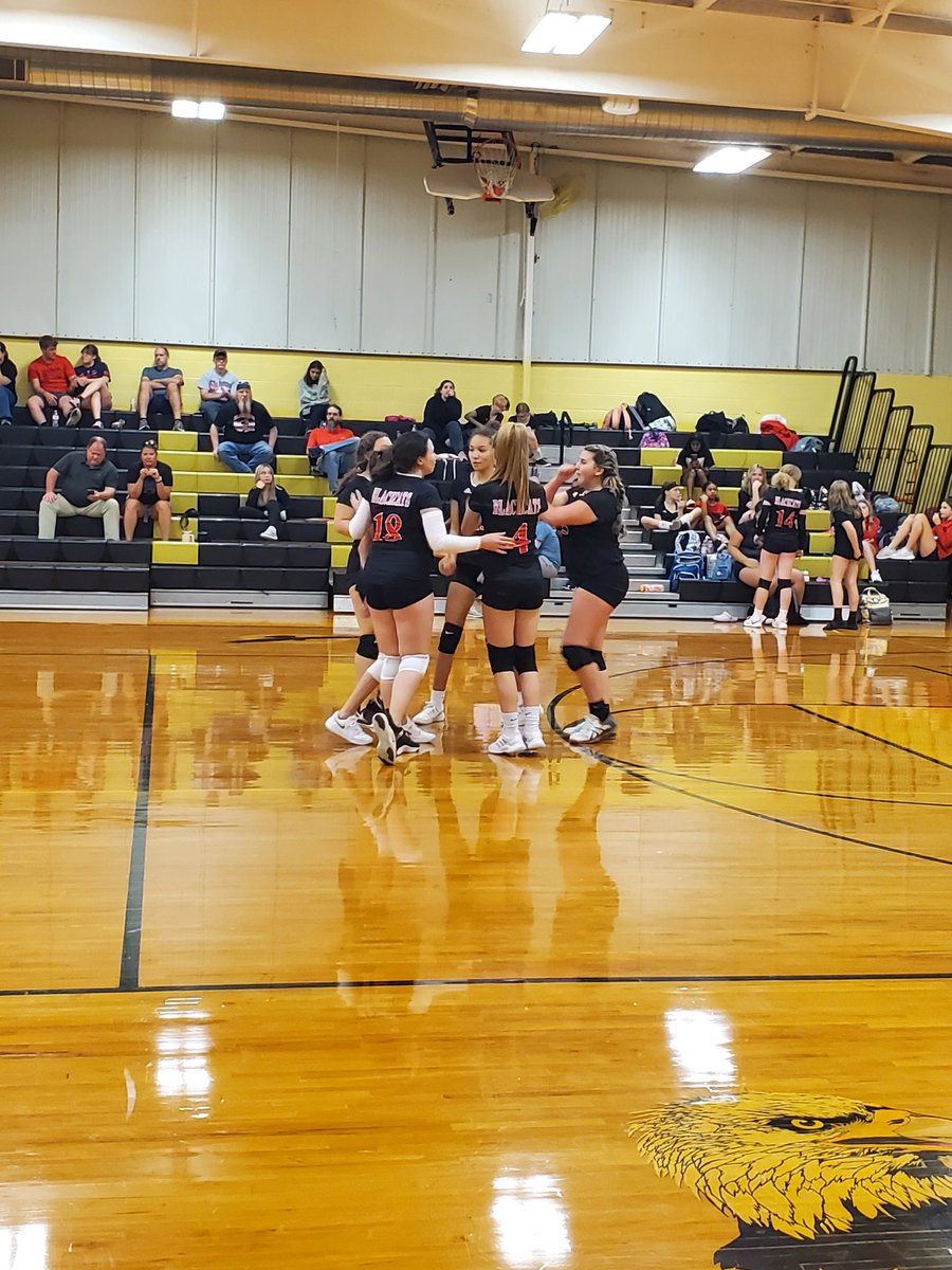 HerkyBlackts_STMS Volleyball tweet media