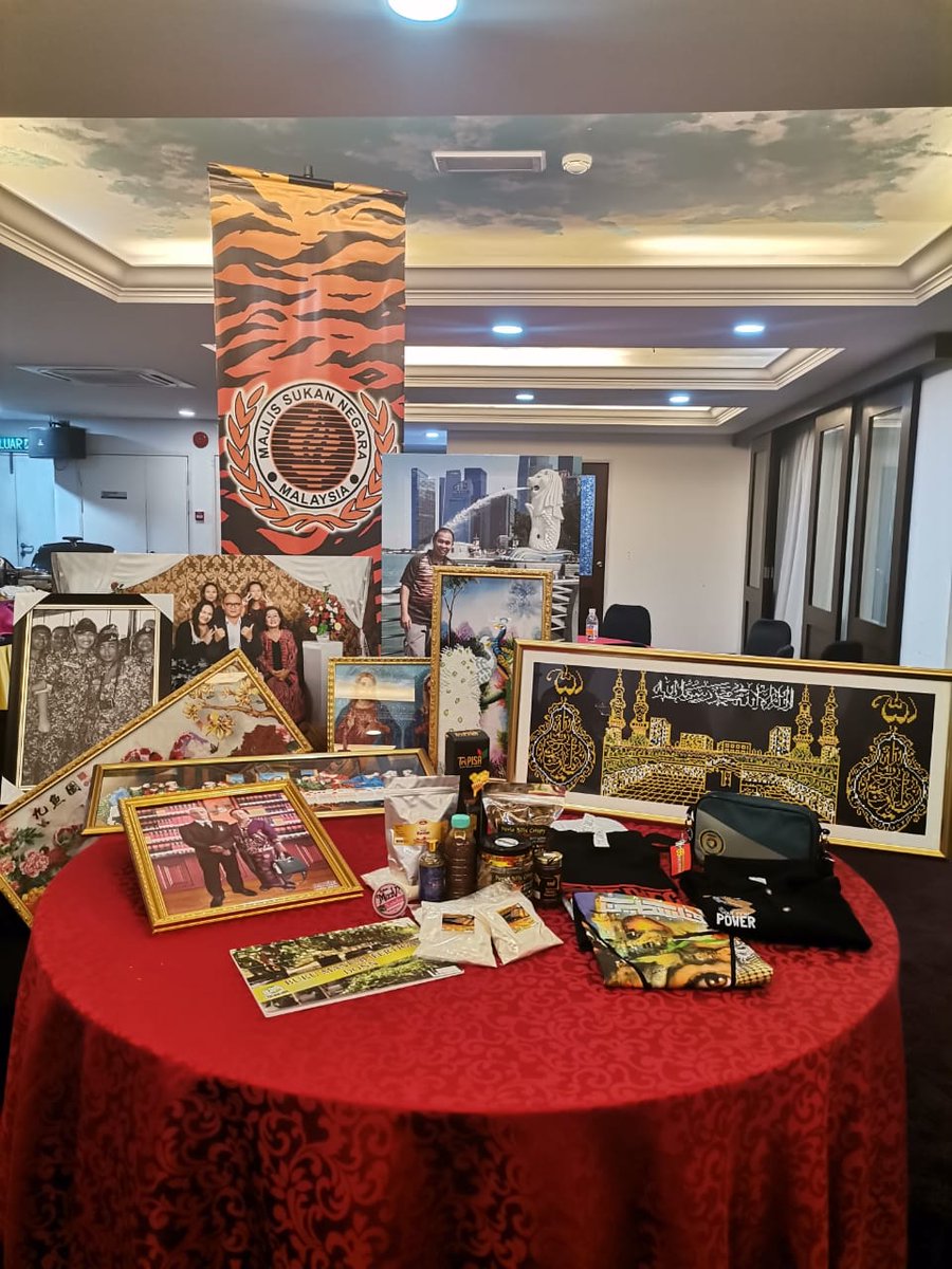 PERHEBATMy's tweet photo. PERHEBAT SARAWAK :
KURSUS PELABELAN BARCODE (BIMBINGAN USAHAWAN & PERUNCITAN DI BAWAH INISIATIF PRUV ATM PERHEBAT)
27 - 28 September 2022
#PRUVATM #PRUV #PERHEBAT #PascaLP #KerjayaKedua #KebajikanVeteran #barcode #label https://t.co/0jFNJTSuhc