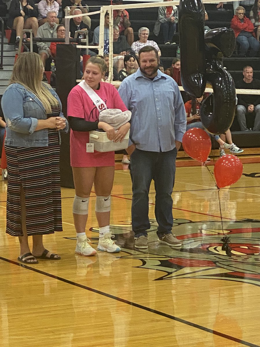 OHS_Activities's tweet photo. Odessa Volleyball has an amazing Senior Night Tradition!!
Thank you to our 2022 Seniors! https://t.co/f2nfIvlRyK