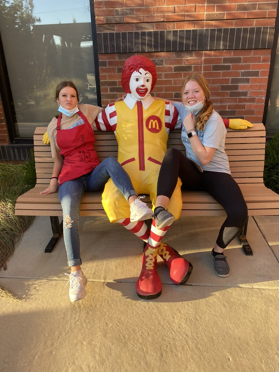 BPHSDragonsKS tweet media