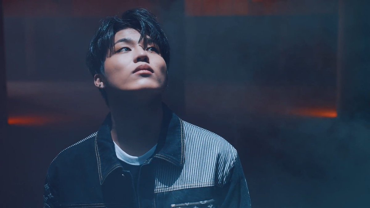 jwooNwoopy's tweet photo. thank you for the serve, jikjin jeongwoo 💙 https://t.co/U0FWb6lJgg
