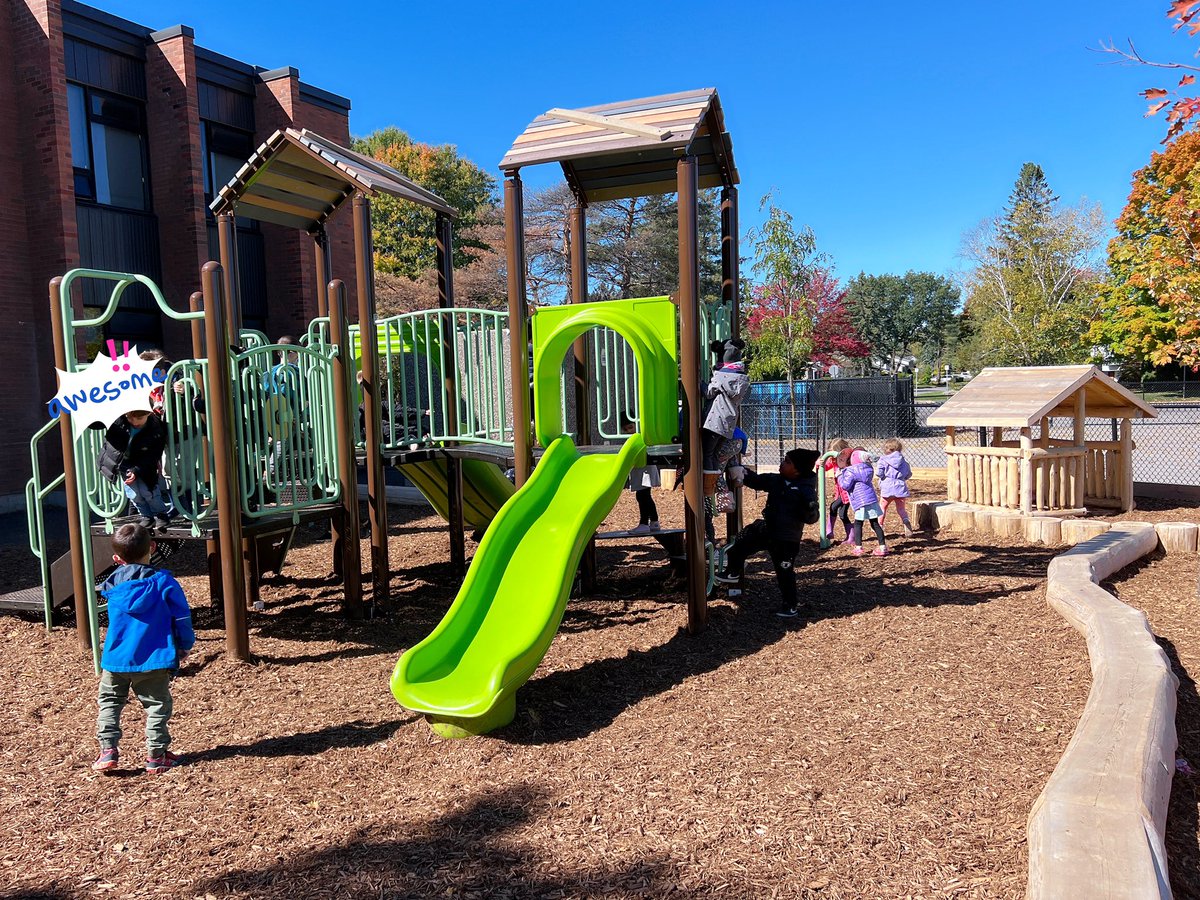 Ms. Hong tweet media