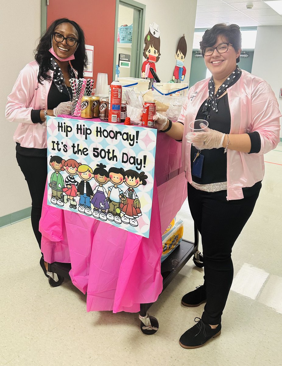 Celebrating the 50th Day of School with a Float Bar! Thank you Sunshine Committee! 🐩🎶💕