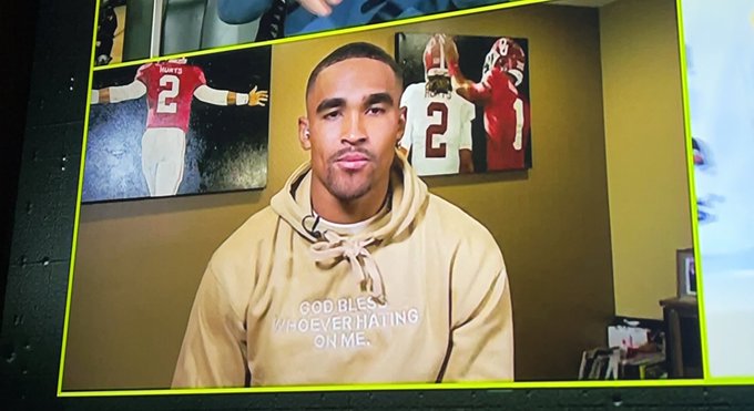 FeL9aDtVsAAIUKL?format=jpg&name=small