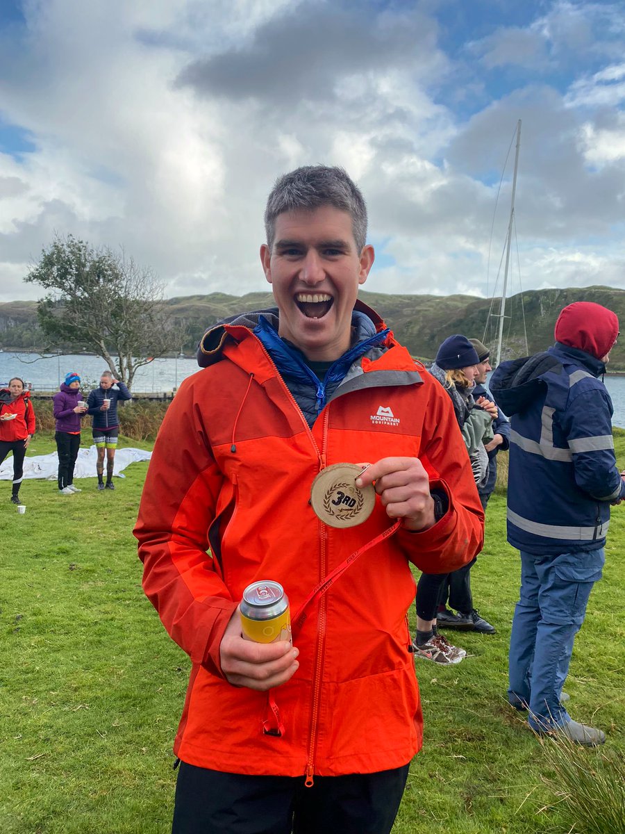 Dr Max Holloway tweet media