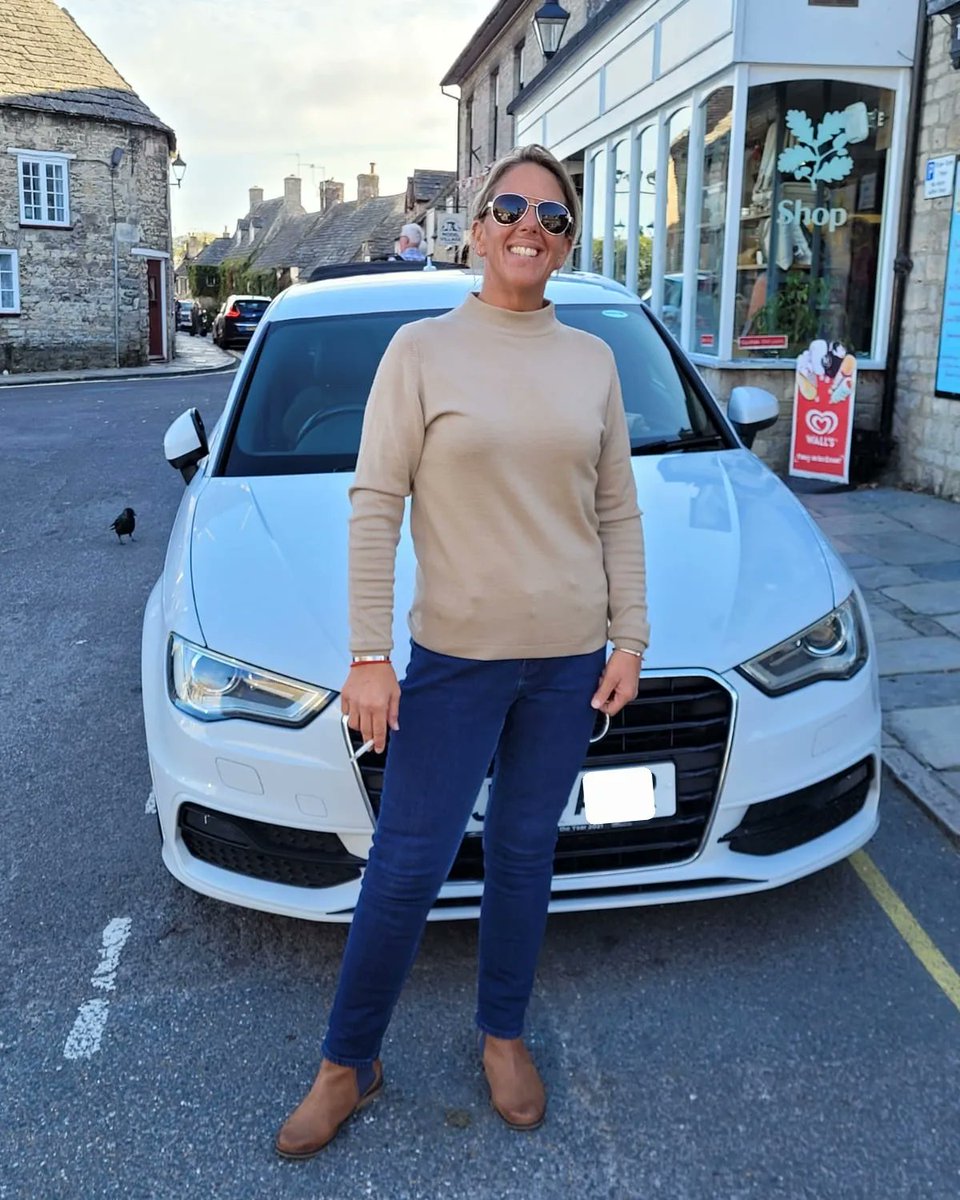 ChelHarper81's tweet photo. Road trip in Lilly White to Corfe Castle 🤍 https://t.co/OMswPkF8GC