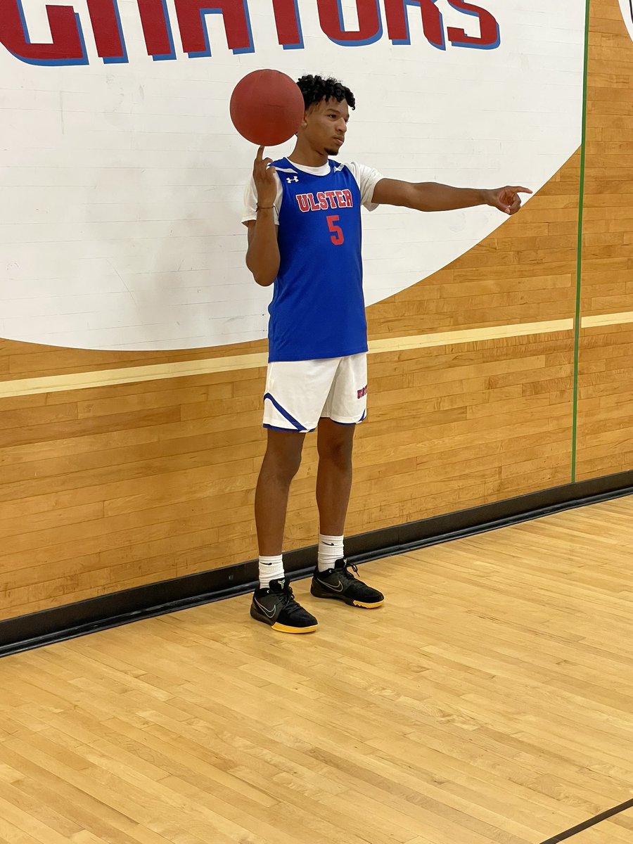 ULSTERMBB's tweet photo. MEDIA DAY!!!!! https://t.co/TXgU0ZAmt8