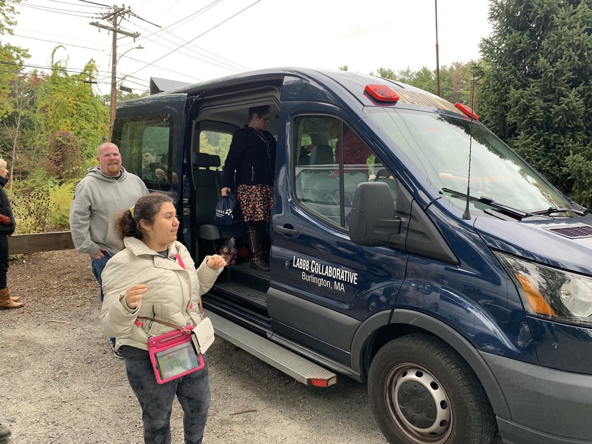 LABBBREC's tweet photo. #LABBB group has arrived at #KimballFarm https://t.co/QaN8CbZdA7