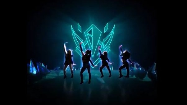 _ArenaEstelar_'s tweet photo. @justdancegame ✧Drum Go Dum✧
The first step for the current Kpop choreos in the game.
First extreme dance that isn't an alternative.
And first K/DA song in Just Dance. https://t.co/ZosqZ9fTwR