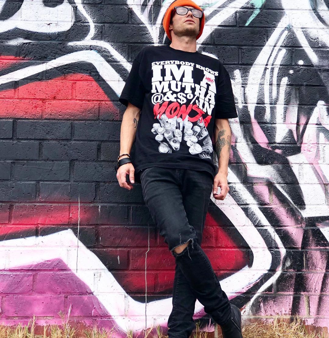 Panic 39 clothing tweet media