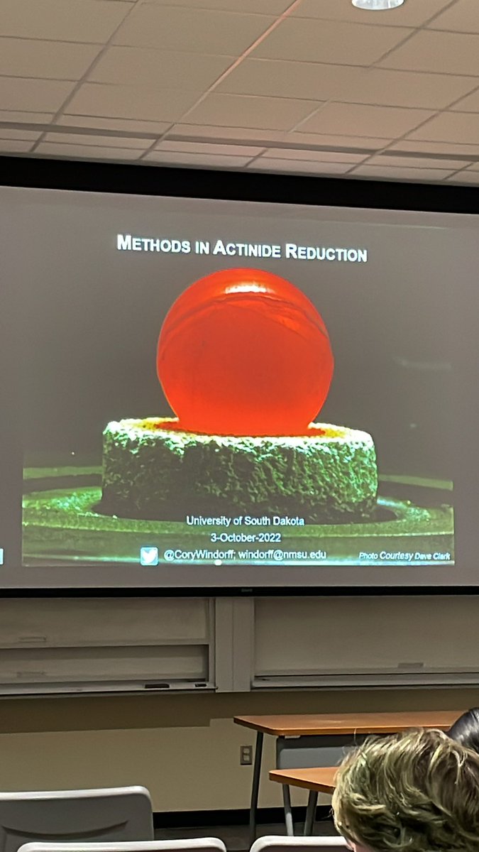 RobMLewis1's tweet photo. Love to go work with a collaborator and the first day is an awesome research talk! 😍🤓 @MatsonLab @CoryWindorff @bessvlai https://t.co/XBty9v97Y6
