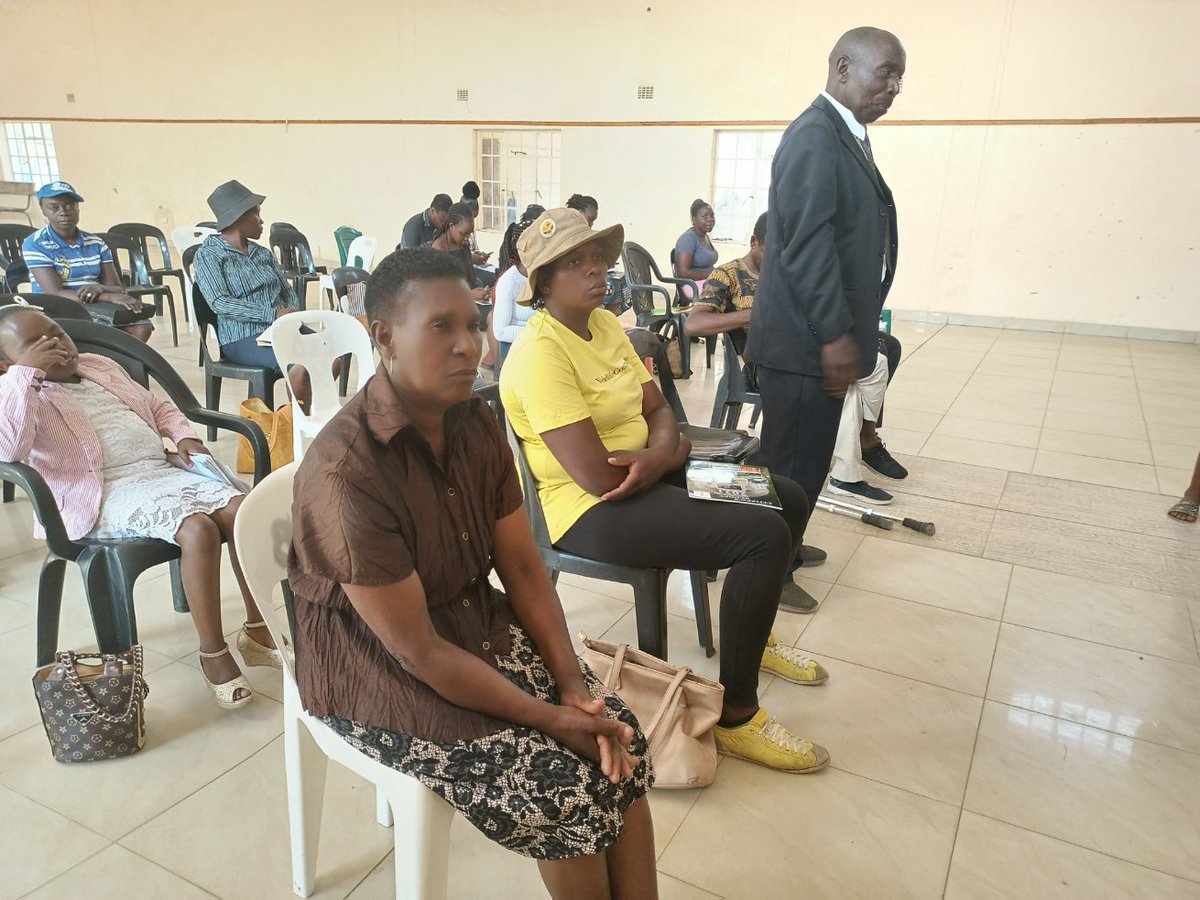 signsofhopezim's tweet photo. #ZimBudget2023 consultations today. Turn out of people with disabilities 👏. @ZimTreasury was encouraged to increase budget on health #FreeSunscreen.
2. Empowerment not charity for PWDs
3. Increase monthly cash disbursement 
#InclusiveBudgetNowZW
@ParliamentZim 
@SAPST 
@CEAAZim https://t.co/hzrLReLMDQ