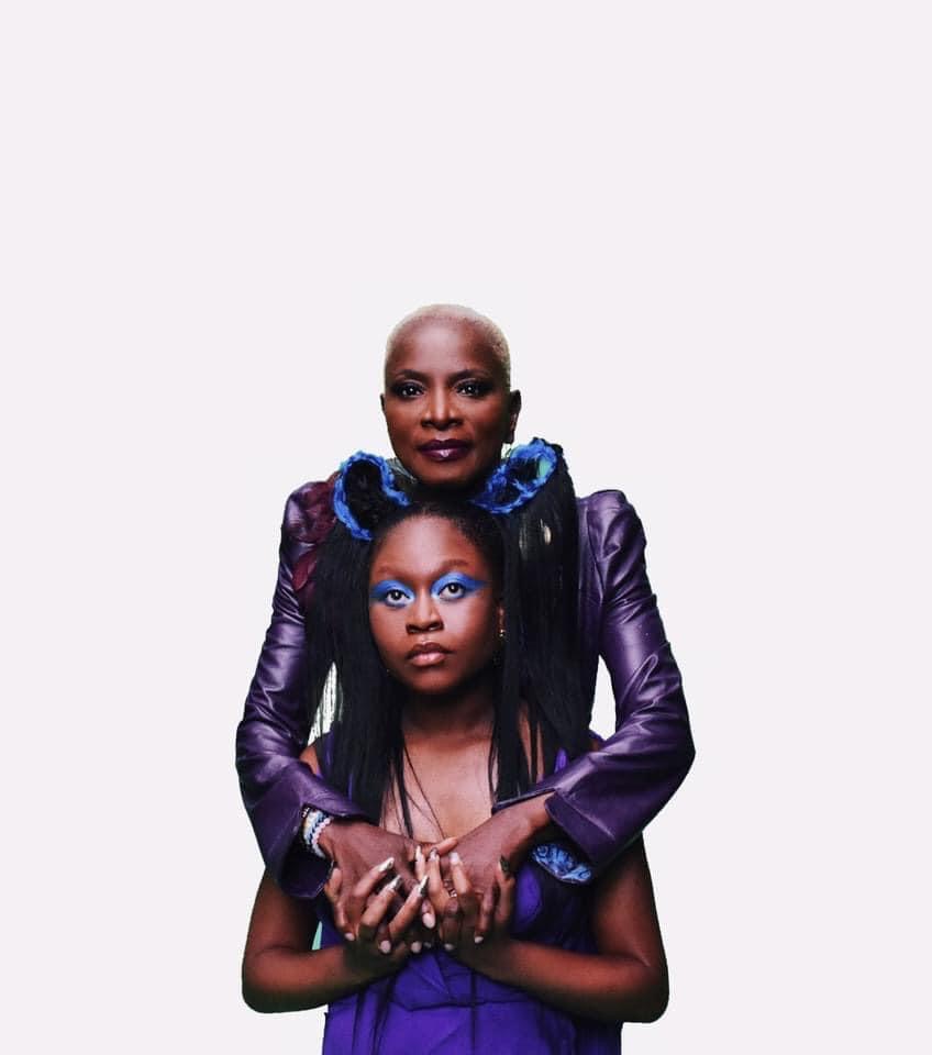 AfricaFactsZone's tweet photo. Zambian Artiste, Sampa The Great's song, Never Forget ft. Chef 187, Tio Nason &amp; Mwanjé is the trailer song of Black Panther 2: Wakanda Forever.

She performed at Coachella, Glastonbury, Primavera, Roskilde and Lollapalooza.

Her song, Let Me Be Great is on the FIFA 23 soundtrack. https://t.co/j9Jogx76xE
