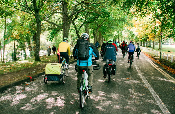 kidicalmassINV's tweet photo. Some cracking photos by Katie Noble from our #KidicalMass #Inverness ride this weekend. 

#streetsforkids
#kidslovecycling
#cycleforlife
@HiBikeInverness @42Cycling https://t.co/LXS3MrIOHH