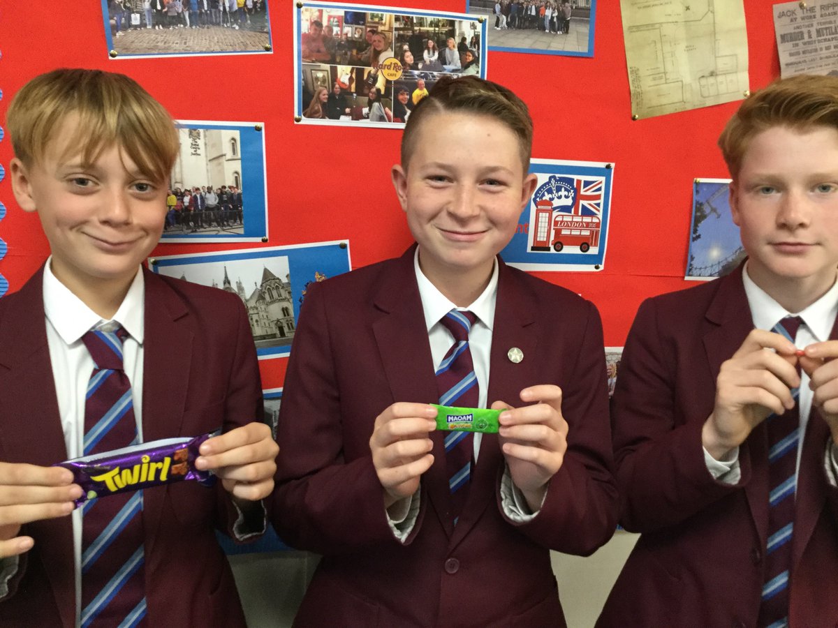 SGSSeniorSchool's tweet photo. In RE today we considered the Buddha’s teaching of Dukkah (suffering). You might initially be pleased when you are given a tic-tac but soon are craving your friends bigger treats. #SGSSenior #SGSyear9 #SGSRE https://t.co/hHbjuvgeBV