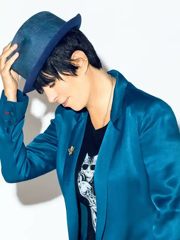 PATHandRockers's tweet photo. TODAY IS SHE ROCKS!! We present the 29th annual 
Rockers On Broadway:  SHE ROCKS!
Some of the best Rock ‘n’ Roll, of all time, 
has been written and produced by WOMEN! Tonight we honor Diane Warren: one of modern music’s most celebrated songwriters! 
https://t.co/NQsbK5yLfI https://t.co/I6Dj4SaPHs