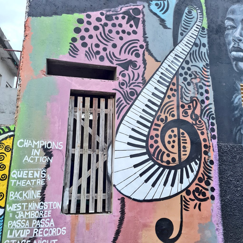 dempsterchung's tweet photo. New community-led mural project in Tivoli Gardens 2/4
#lifechild #ArtEvolution #DowntownKingston https://t.co/ZmdQXudFes