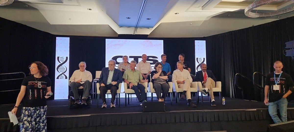 biologistzack's tweet photo. A whole lot of expertise on one small stage!! @OTSociety #ots2022 https://t.co/31dX50s0E8