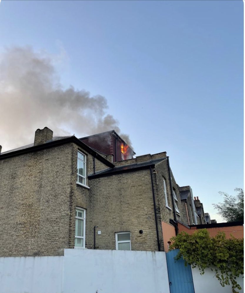 a4_hmo's tweet photo. We’re saddened to hear of yesterday’s fire in a recently opened HMO in #Catford South #SE6 Residents were evacuated safely but some are now homeless.  An investigation involving Fire Service &amp; Police is underway to find the cause &amp; @LewishamCouncil has been informed. #housing https://t.co/WqoASOPvL2