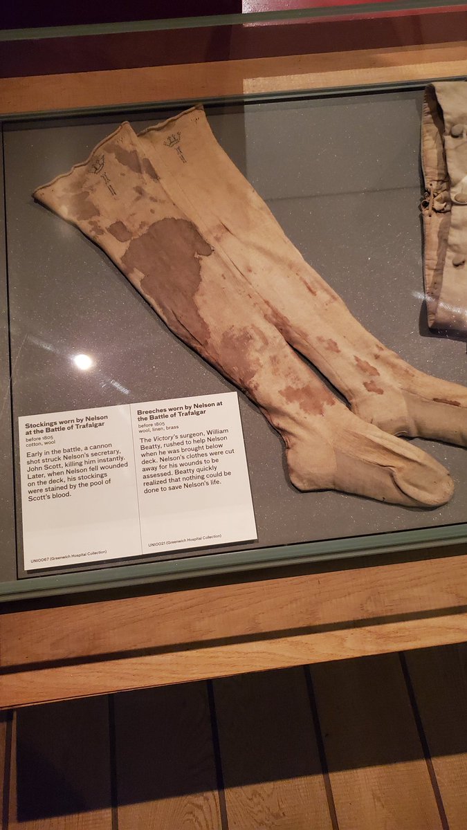 g4tisss's tweet image. I DID TOO #samehat