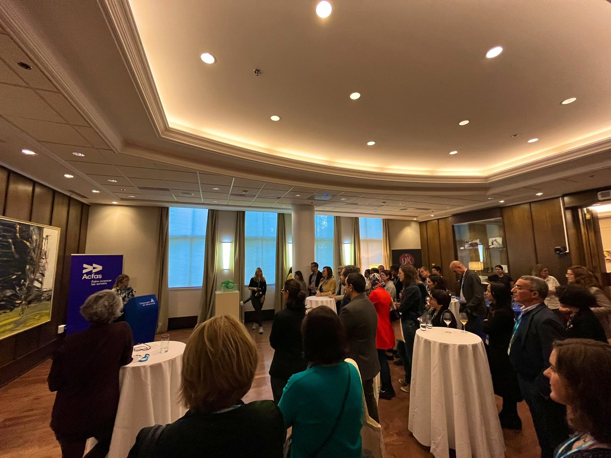 👋 <a href="/AlphanieMidelet/">Alphanie</a> et tous les candidats #MT180 sont bien arrivés à Montréal 🍁 pour la finale internationale ! Cette semaine la médiation scientifique est à l’honneur ! #GoAlphanie 🥳