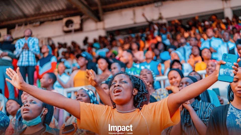 pastorwf_kumuyi's tweet photo. God is raising a new generation of a young army who are Transformed to Lead! An Army ready to take on new responsibilities have been activated.

The Global Youth Convocation was a resounding success. I went through the A-Z alphabets with teenagers, Campus students/young adults. https://t.co/0MrESu9gnQ
