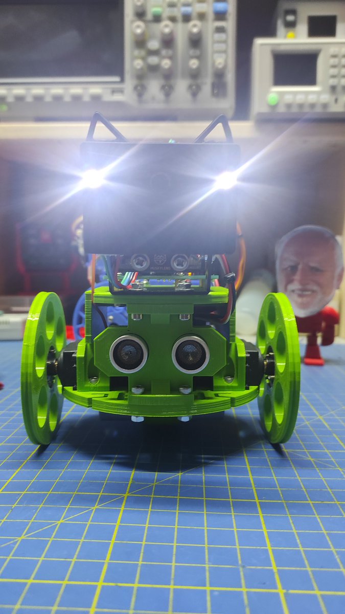 settorezero's tweet photo. Vieni a scoprire #arlok al @MakerFaireRome questi Venerdì, Sabato e Domenica. Stand D19 - @pizzarobotics #MFR2022 #stem #robotics https://t.co/e9aETYF7QG