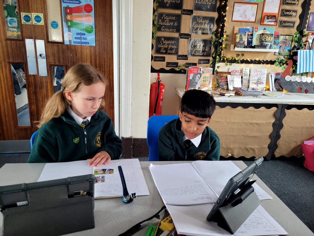 sjvblackpool's tweet photo. #6OB have continued to develop their understanding of prosody! Prosody allows readers to read with enthusiasm, intonation & stress on words. This is important because it enables the reader to understand what they are reading & shows understanding of the text! #SJVEnglish https://t.co/M8zH3nVcWV