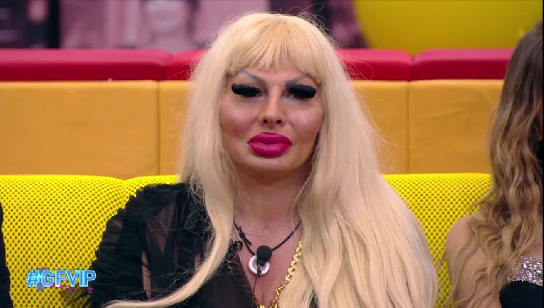echin_opsis's tweet photo. Io alla neurodeliri saprei chi rinchiuderci.
#GrandeFratelloVip https://t.co/jomAQM1eIC