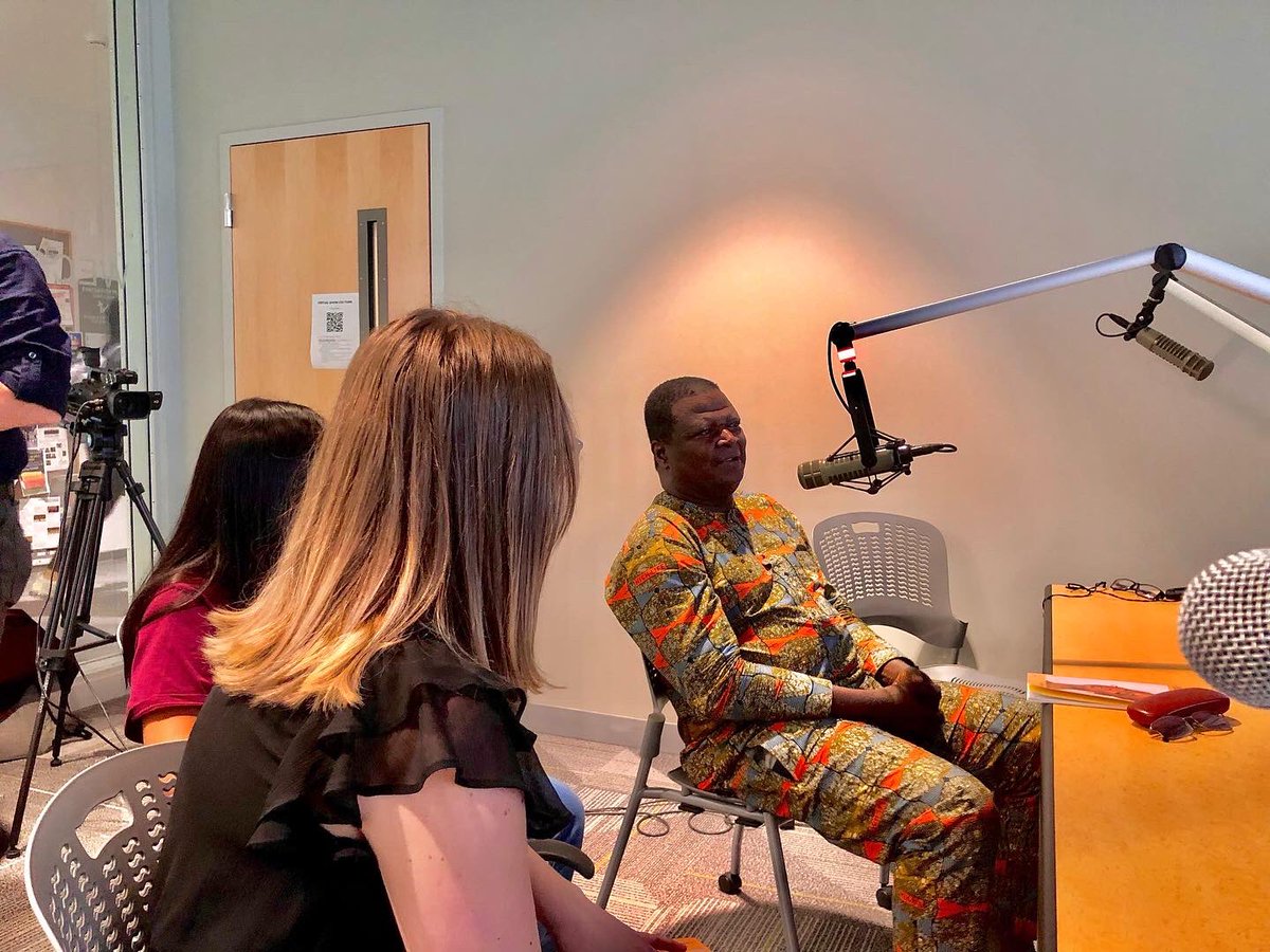 here_poetry's tweet photo. Last Wednesday, Here’s Editor:  Daniel Donaghy, Guest Editor: Raouf Mama, and contributing student poets Colleen Goff, Georgia Chesworth, Kai-Li Davey, and Samuel Perez Lopez had the wonderful opportunity to speak about the new issue of Here, followed by a reading by the poets. https://t.co/Lr64pzfLSo