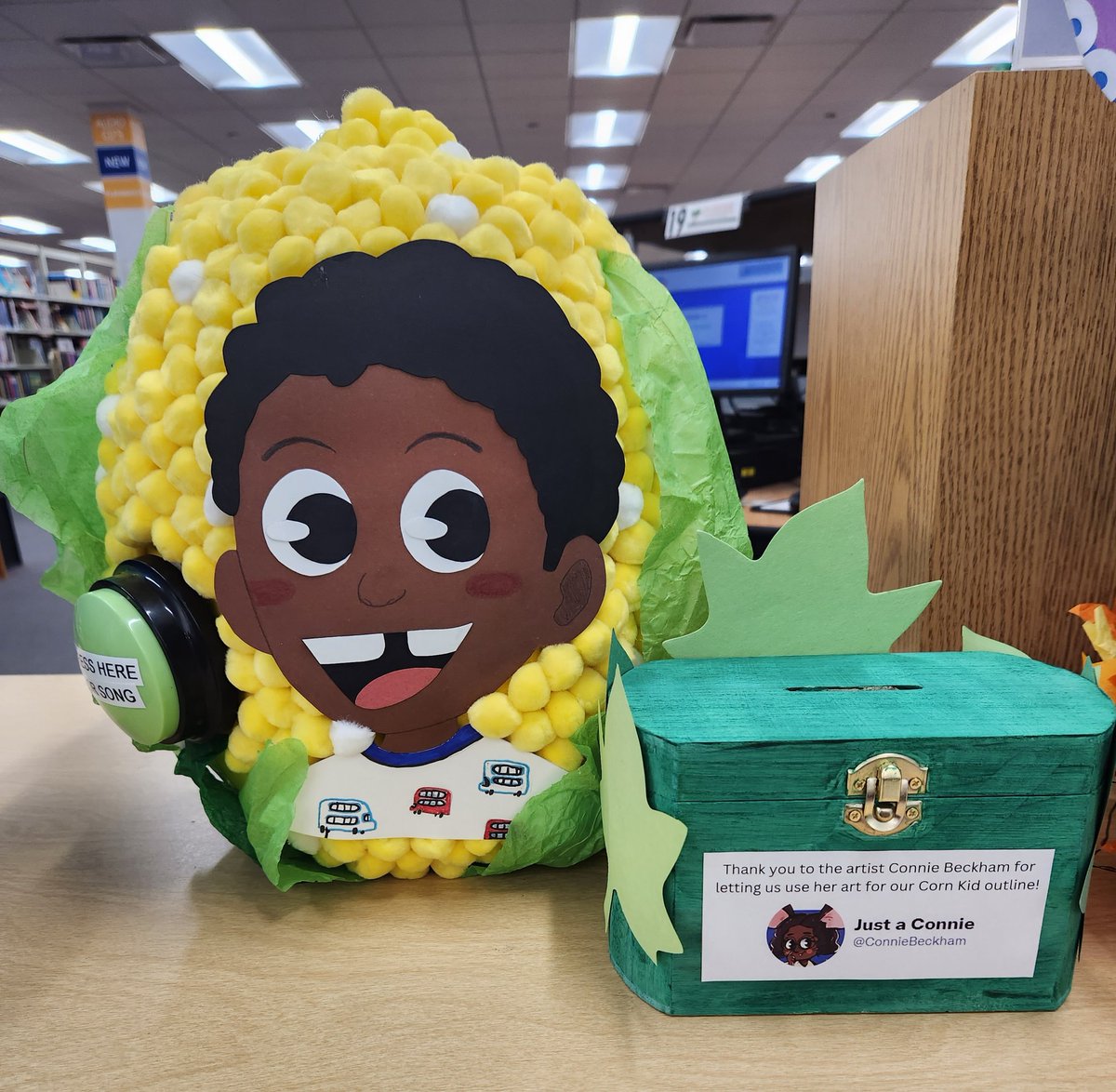 Haley_M_Miller's tweet photo. @ConnieBeckham Here it is in all its corntastic glory 🥰🌽 Thanks again, and here's hoping corn kid will lead us to victory! https://t.co/SaBXJYlI3B