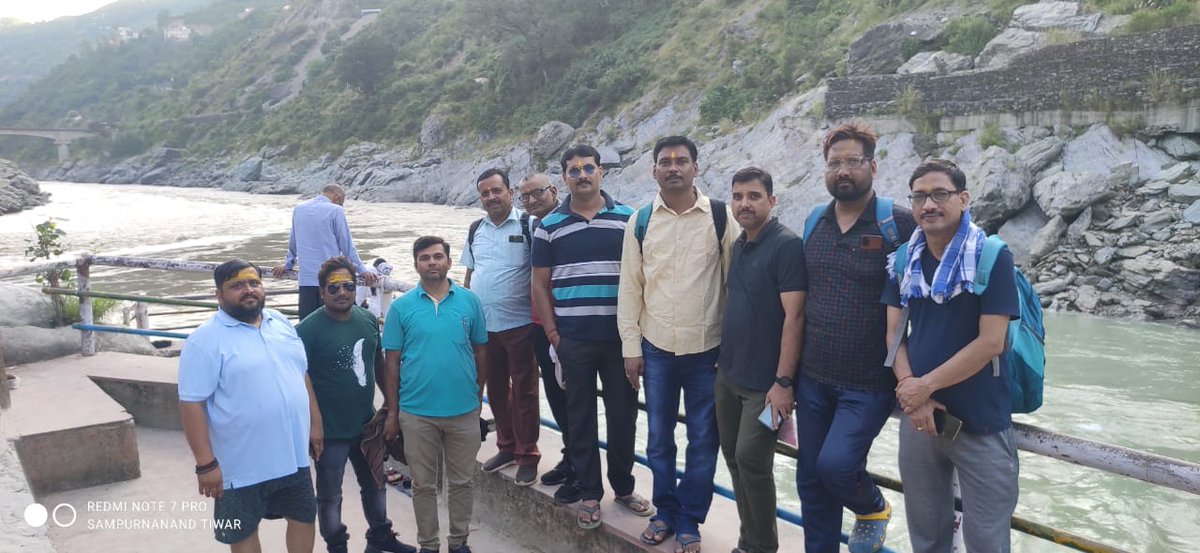 संगम घाट देवप्रयाग 🙏🙏