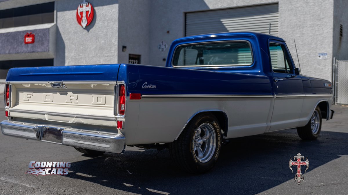 CountsKustoms's tweet photo. Blue and white Fords - different in body and style, but Ford through and through at the heart of these CK beauties. Which one are you driving first?! #countskustoms #countingcars #lasvegas #history
#FordMustang #FordTruck https://t.co/F1wUk0zkcR