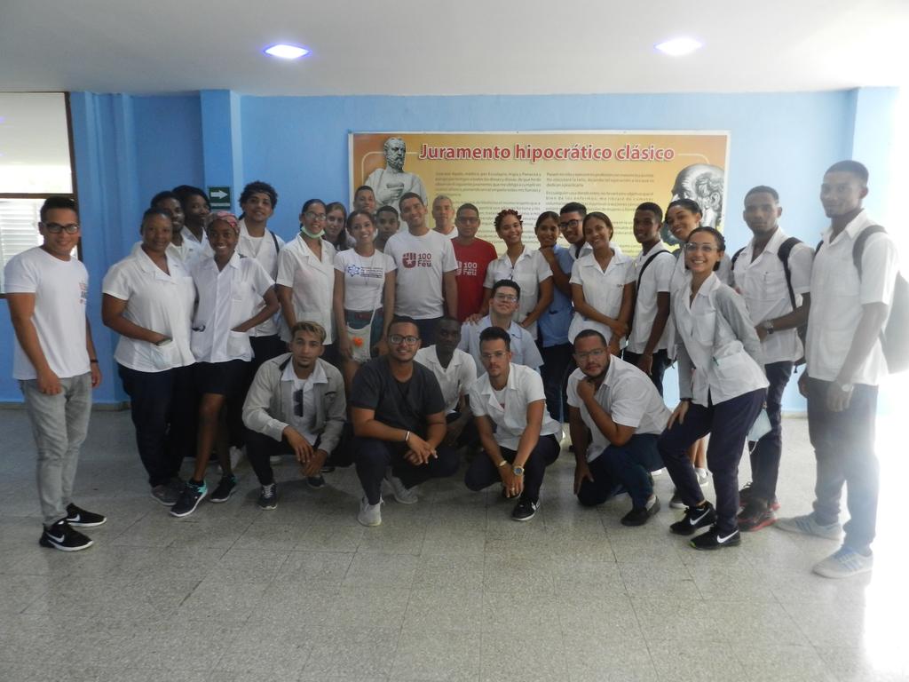 ucm_feugtmo's tweet photo. Tarde de intercambio con la @FeuCuba 🤩🥳
El Secretario de Relaciones Internacionales y el Organizador de la FEU nacional debatieron sobre los preparativos del #10CongresoFEU próximo en la Universidad así como otros temas de importancia🙌🏻💯
#RevolucionandoLaFEU
#CentenarioFEU https://t.co/7hkjiB4p9d