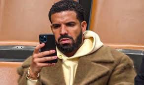 catraclyzm's tweet photo. me when drakeween starts disappearing
#royalehighhalloween #royalehighupdate #royalehigh #dream #dreamfacereveal #shrek #royaloween #royaleween #drakeween https://t.co/mLHG6SsUiQ