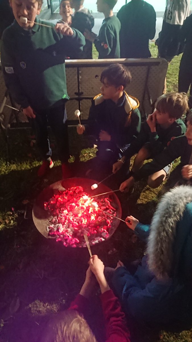 The Cubs baked apples stuffed with raisins, brown sugar and cinnamon on the embers of a fire tonight. Think we should maybe have taken out off a little earlier 😬