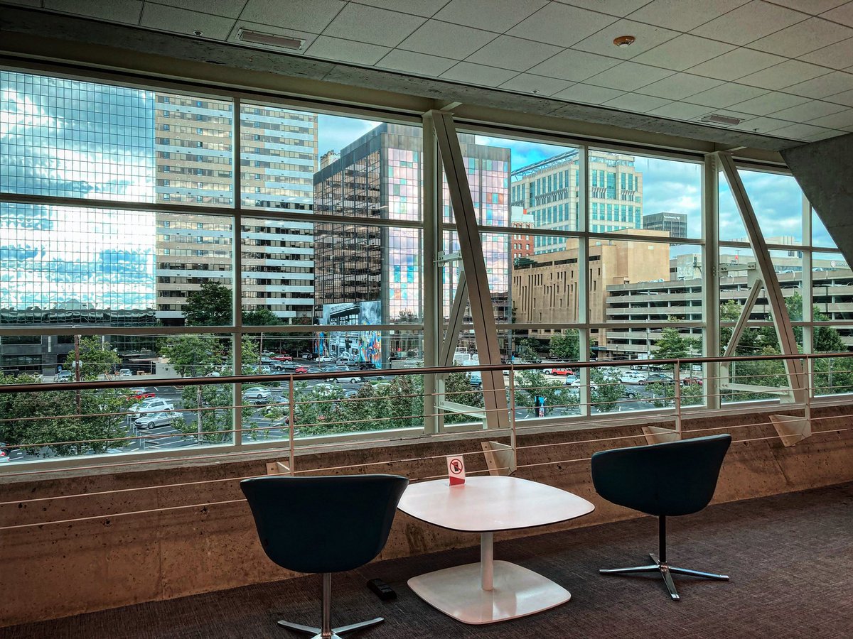 mapqueen1's tweet image. Downtown Columbia views from Richland Library can’t be beat! @accessfreely @CityofColumbia #library #libraryviews #readingwithstyle #downtown #columbia #architecture