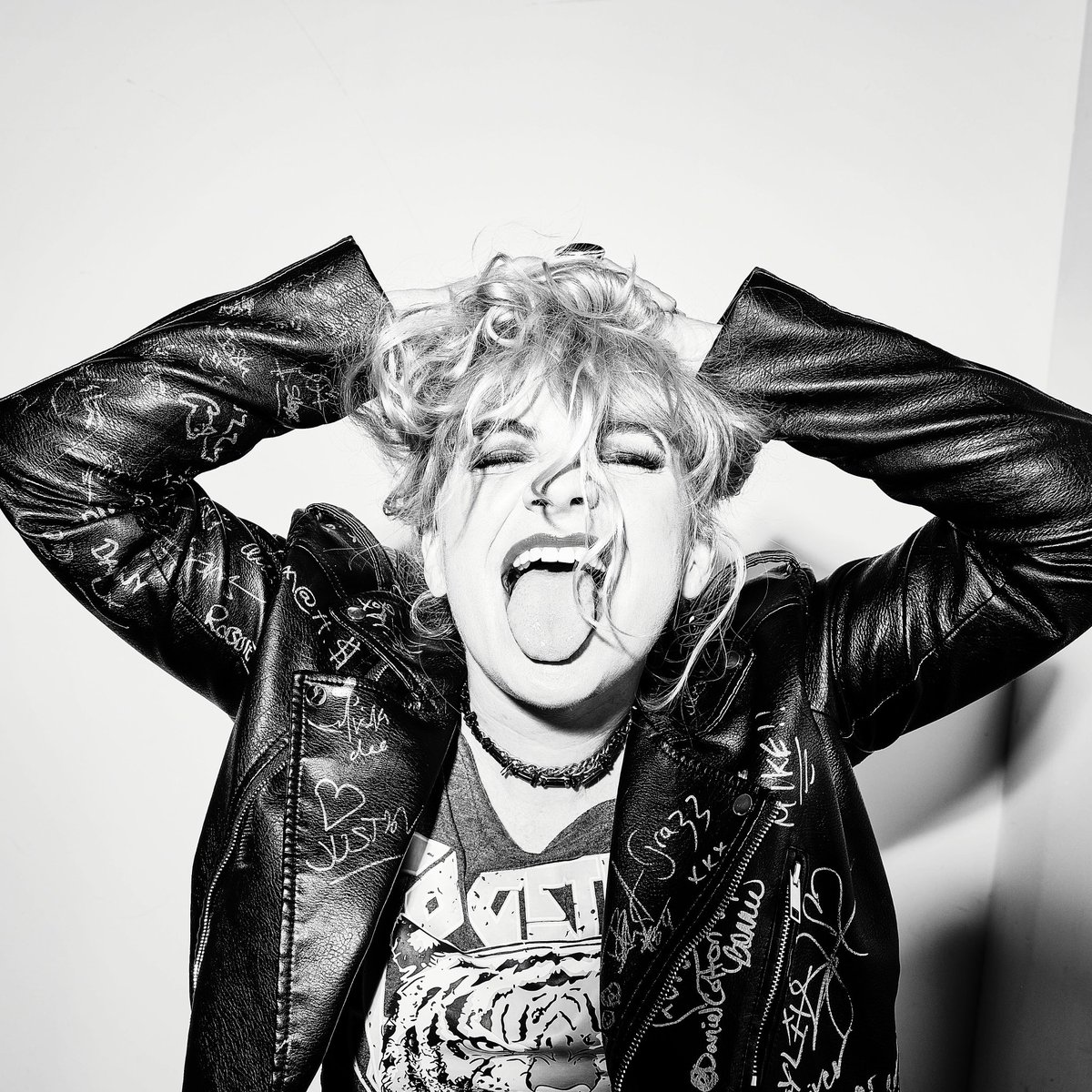 The Dollyrots tweet media